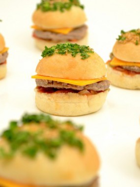 Barquette de 8 mini hamburgers