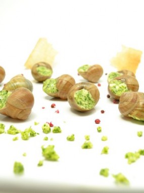 Escargots la douzaine